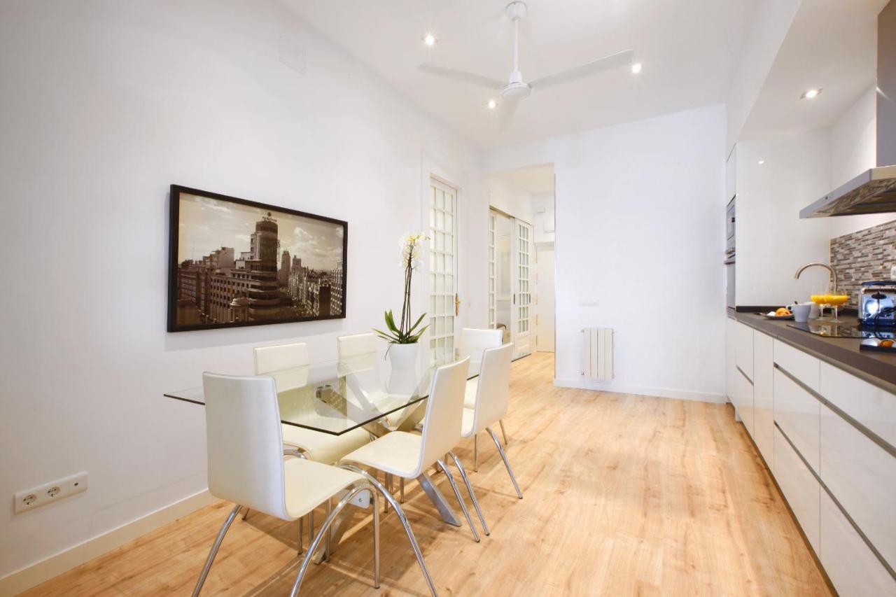Appartamento Reina Sofia Boutique I Madrid Esterno foto