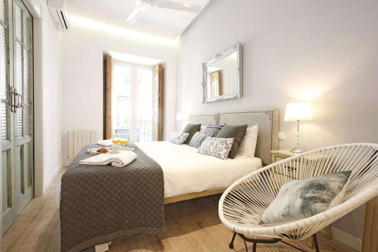 Appartamento Reina Sofia Boutique I Madrid Esterno foto