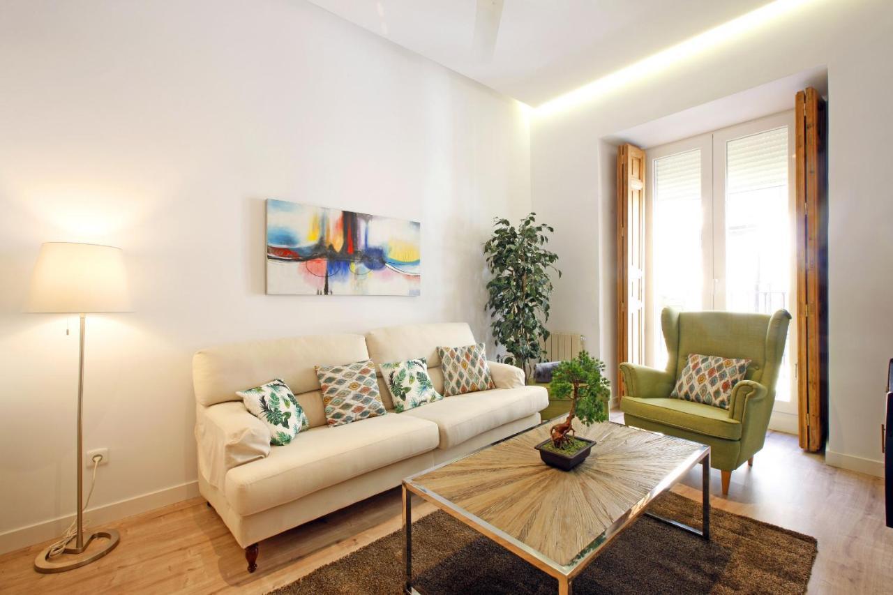 Appartamento Reina Sofia Boutique I Madrid Esterno foto